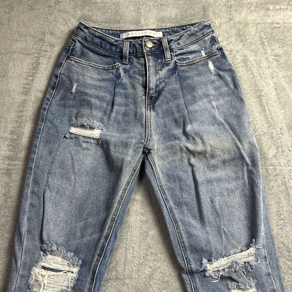 Tinseltown Womens Jeans Sz. 1 Distressed Straight Leg Medium Wash - Picture 2 of 16